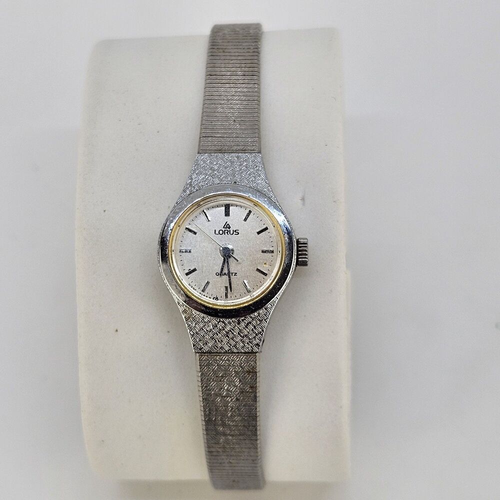 VTG Lorus Seiko Women's Watch 17MM Gray Case Bracet‎ Up to 6" New Battery